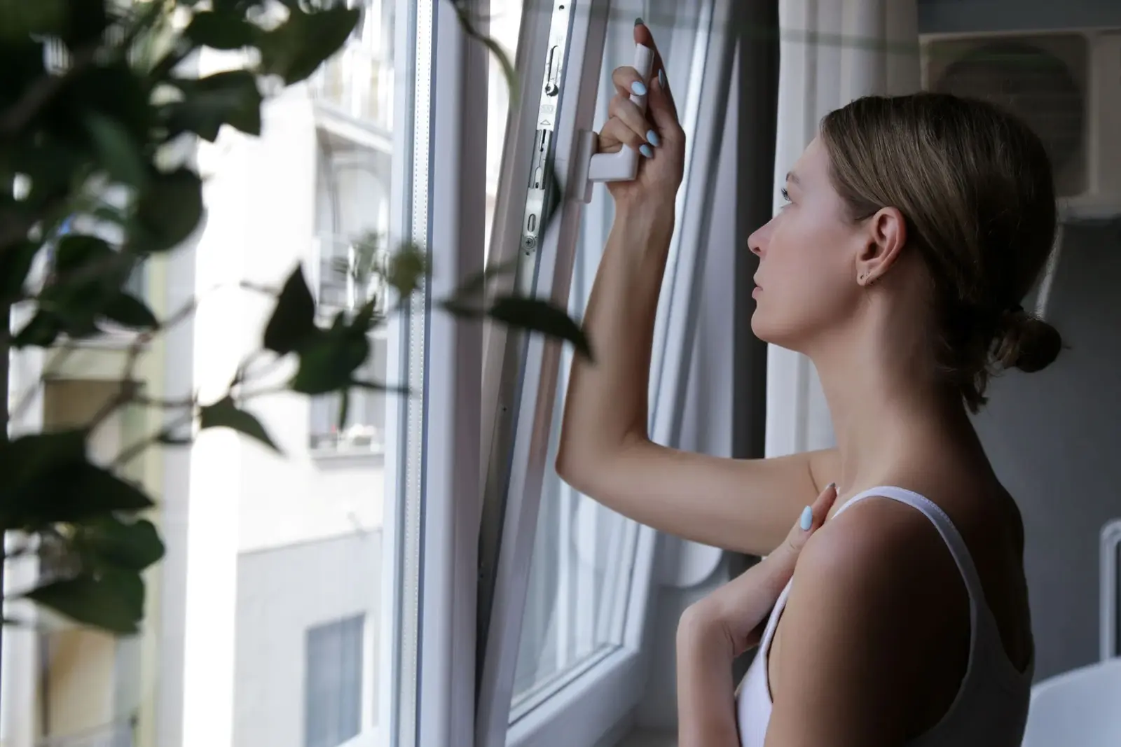 Ventana Oscilobatiente PVC Starwin